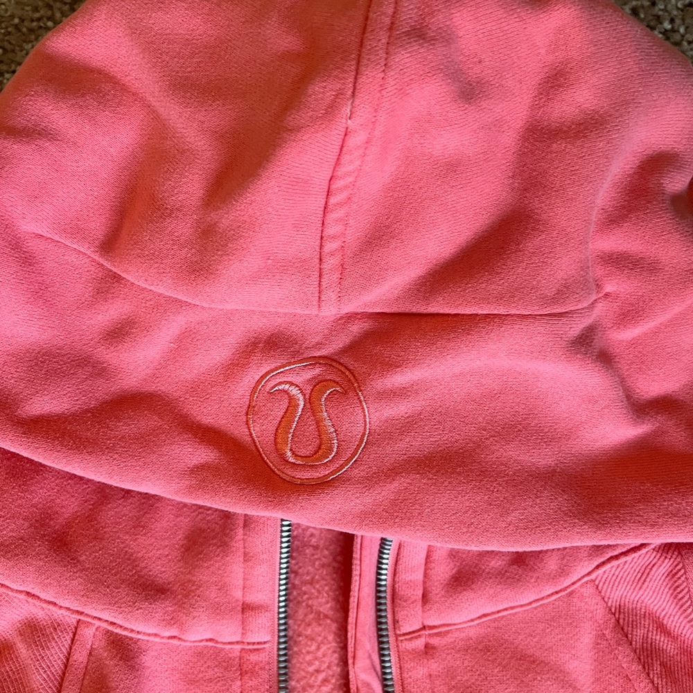 Lululemon half zip scuba raspberry cream color